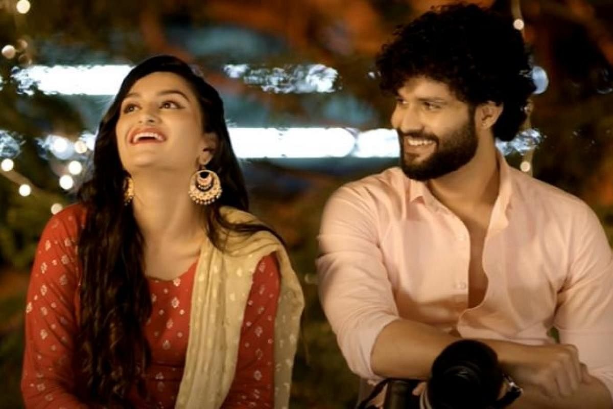 ‘ನಿನ್ನ ಸನಿಹಕೆ’ 200 ಚಿತ್ರ ಮಂದಿರಗಳಲ್ಲಿ ಅದ್ದೂರಿ ರಿಲೀಸ್..!