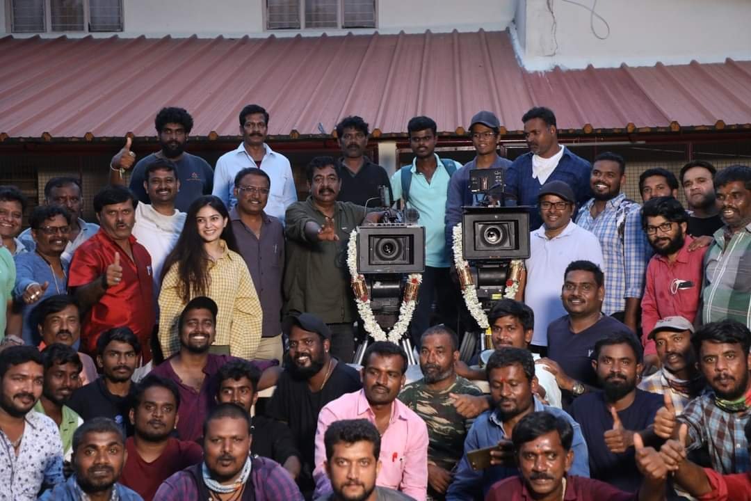 2ನೇ ಗಾಳಿಪಟ ರೆಡಿಆಯ್ತು ದಾರ ಹಿಡಿದು ನಿಂತಿದ್ದಾರೆ ಭಟ್ರು ಹಾರಿಸೋದಷ್ಟೆ ಬಾಕಿ ..!