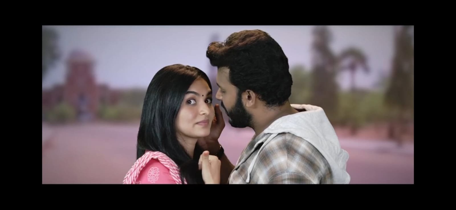 ‘ಮುಗಿಲ್ ಪೇಟೆ’ Meets ‘ಪ್ರೇಮ ಲೋಕ’