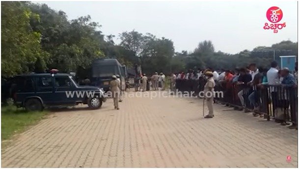 ಅನ್ನದಾನದ ನಡುವೆ ಕುಸಿದು ಬಿದ್ದ ಪೊಲೀಸ್ ಸಬ್ ಇನ್ಸ್ ಪೆಕ್ಟರ್