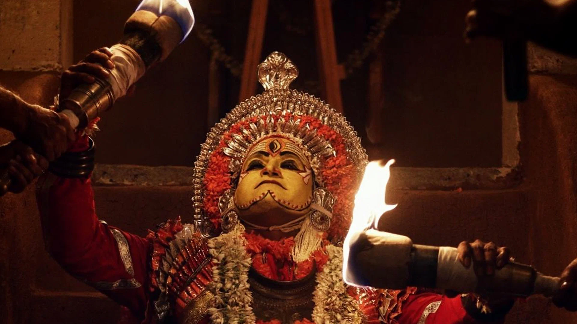 ಬರ್ತಿದೆ ದೇಶವೇ ಮೆಚ್ಚಿದ “ಕಾಂತಾರ” ನಿಮ್ಮ ಸ್ಟಾರ್ ಸುವರ್ಣ ದಲ್ಲಿ…!