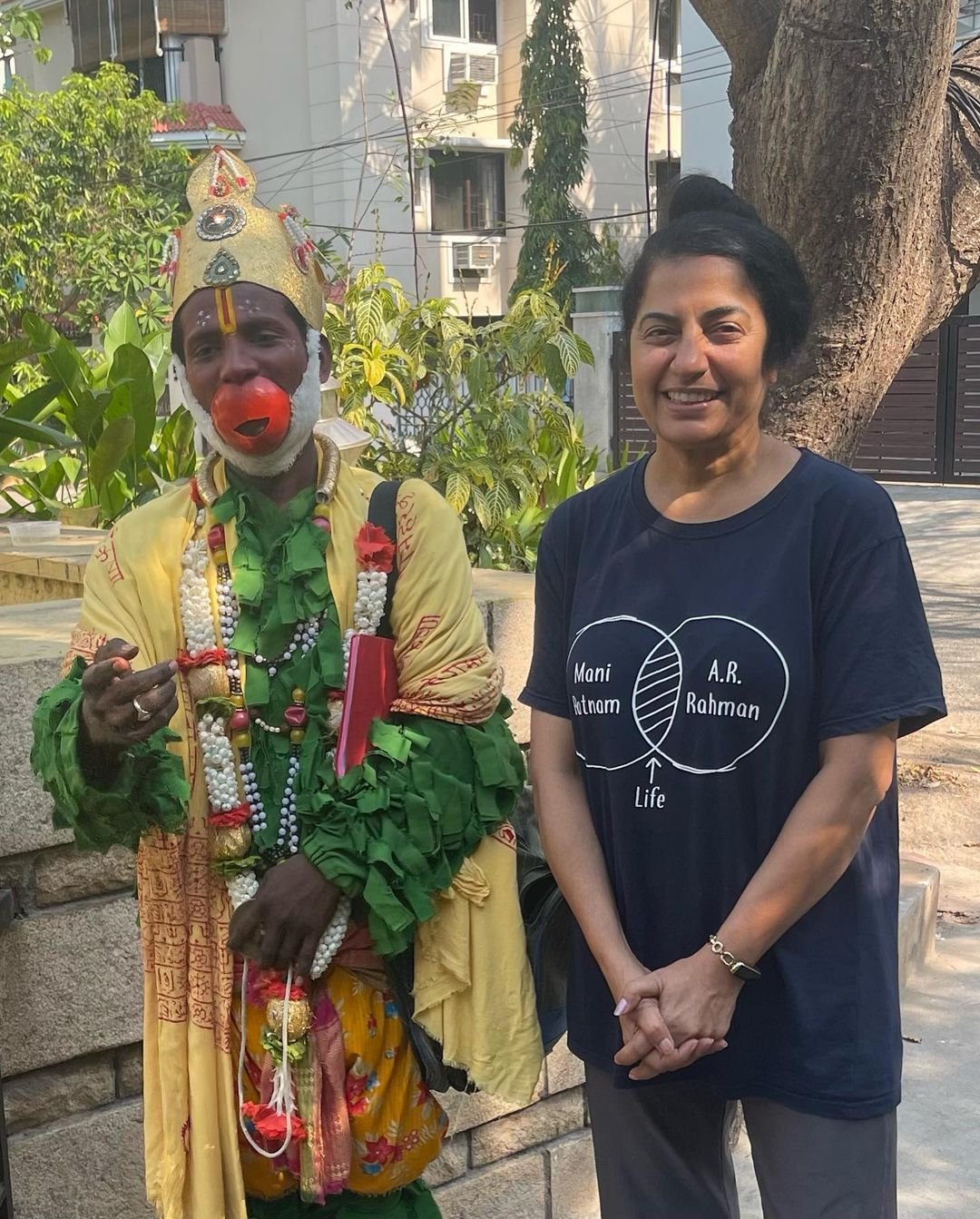 ಹನುಮ ವೇಷಧಾರಿ ಹಾಡಿದ ಹಾಡಿಗೆ ಸುಹಾಸಿನಿ ಮಣಿರತ್ನಂ ಫಿದಾ