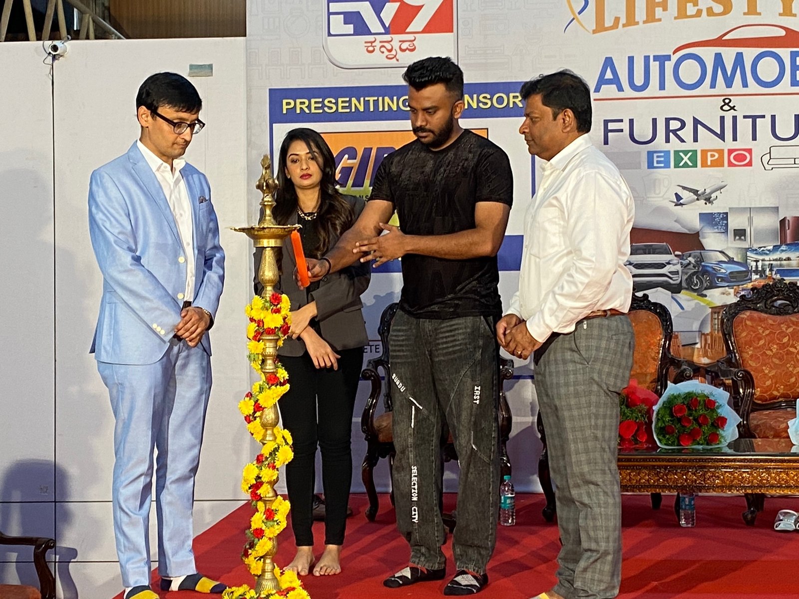 TV9 Lifestyle Expo season 8 ಗೆ ಚಾಲನೆ ಕೊಟ್ಟ ಚಂದನ್‌ ಶೆಟ್ಟಿ -ಸೋನಾಲ್‌..!